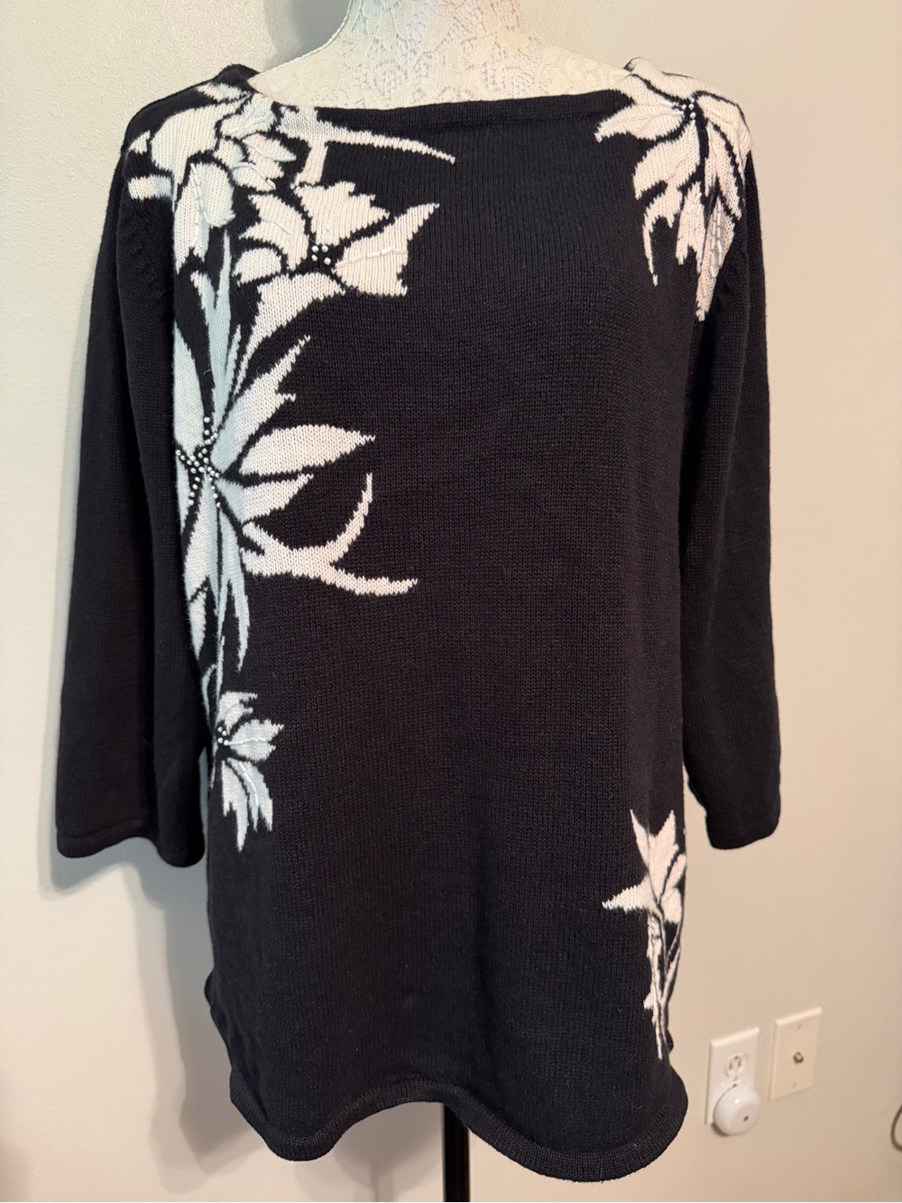 Black Floral Knit Pullover Sweater